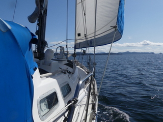 Sailing in Trincomali Channel