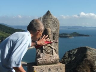 Why does this Buddha have so many arms