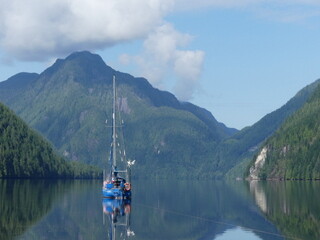 Stern-tied in Summers Bay